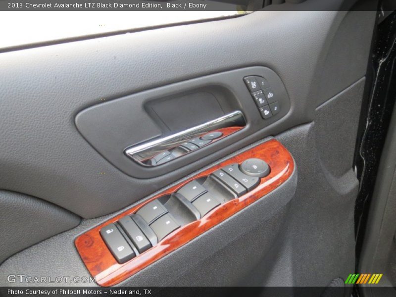Controls of 2013 Avalanche LTZ Black Diamond Edition