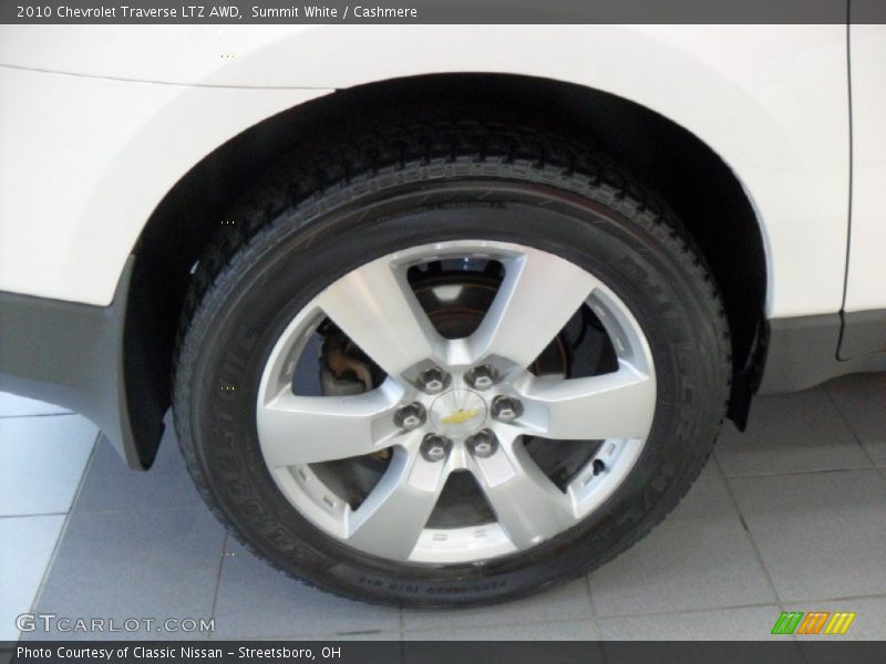  2010 Traverse LTZ AWD Wheel