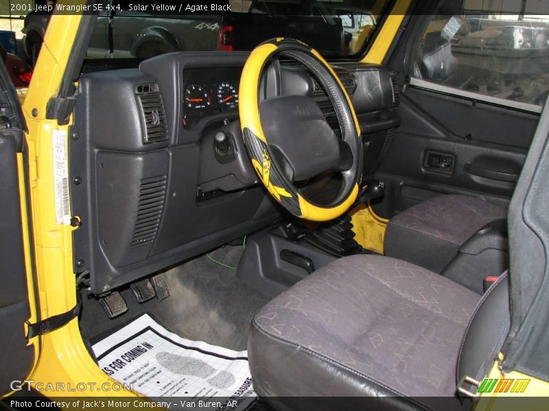Solar Yellow / Agate Black 2001 Jeep Wrangler SE 4x4