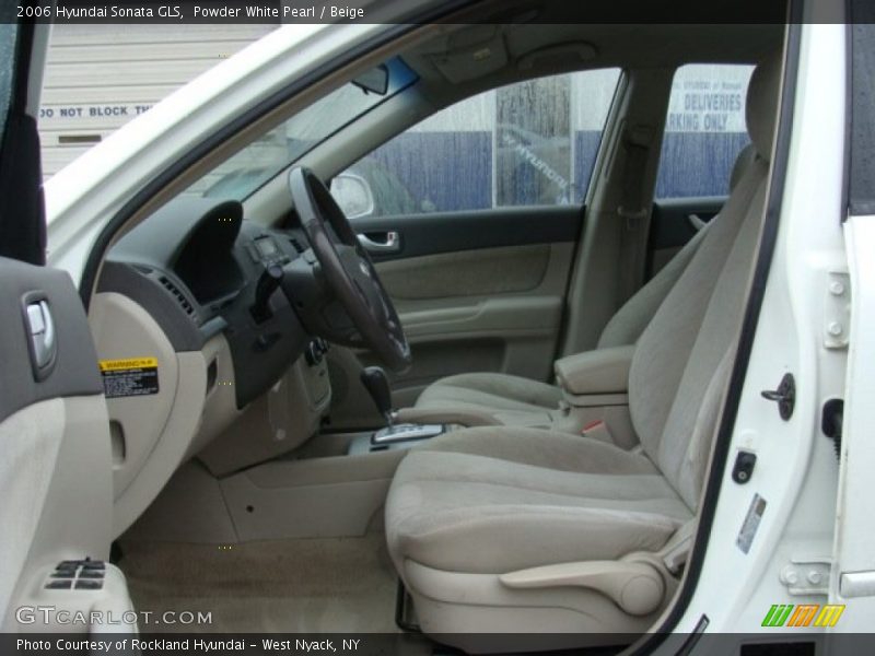 Powder White Pearl / Beige 2006 Hyundai Sonata GLS