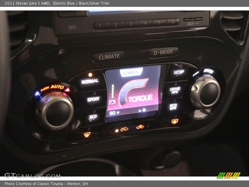 Electric Blue / Black/Silver Trim 2011 Nissan Juke S AWD