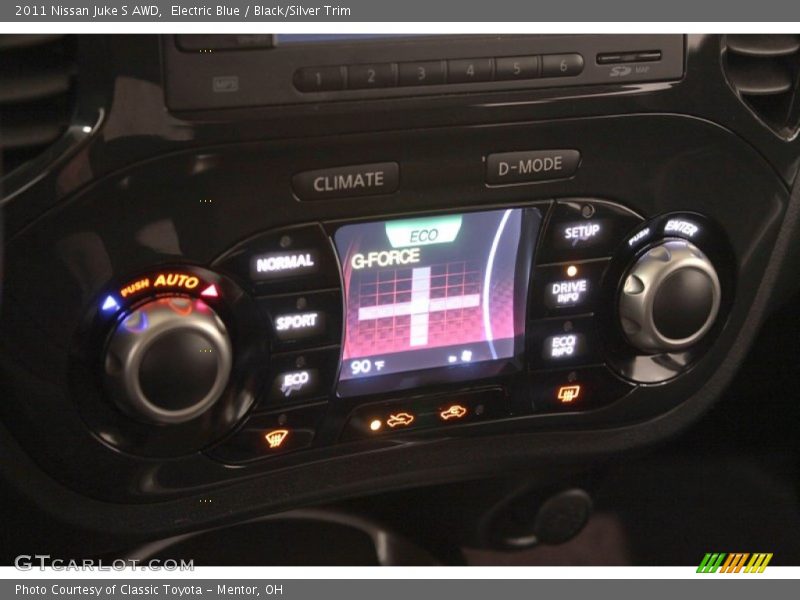 Electric Blue / Black/Silver Trim 2011 Nissan Juke S AWD