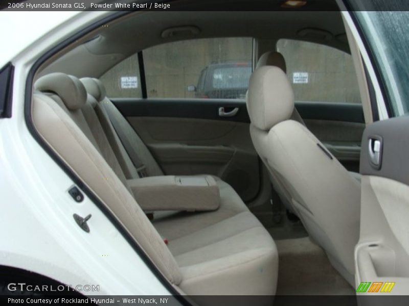 Powder White Pearl / Beige 2006 Hyundai Sonata GLS