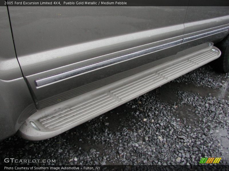 Pueblo Gold Metallic / Medium Pebble 2005 Ford Excursion Limited 4X4