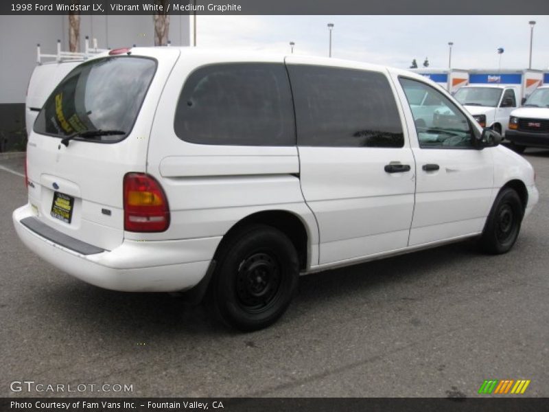 Vibrant White / Medium Graphite 1998 Ford Windstar LX