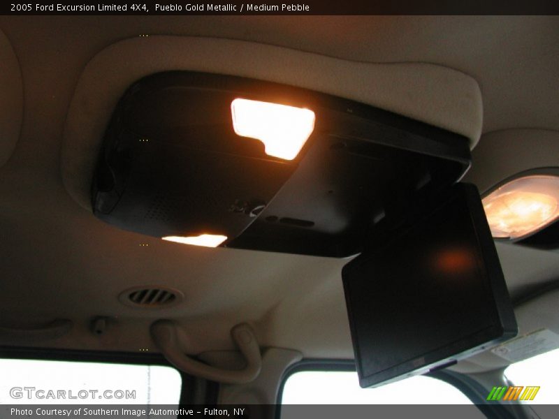 Pueblo Gold Metallic / Medium Pebble 2005 Ford Excursion Limited 4X4