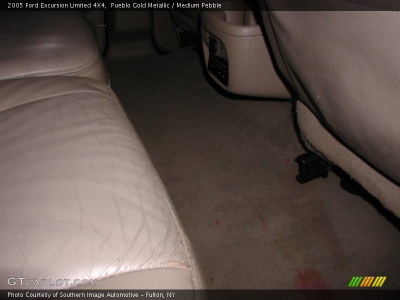 Pueblo Gold Metallic / Medium Pebble 2005 Ford Excursion Limited 4X4