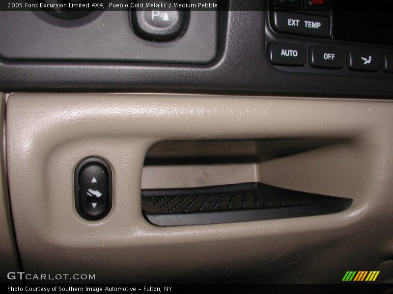 Pueblo Gold Metallic / Medium Pebble 2005 Ford Excursion Limited 4X4