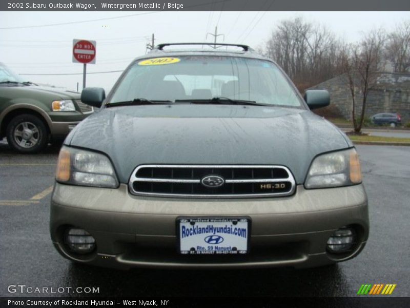 Wintergreen Metallic / Beige 2002 Subaru Outback Wagon