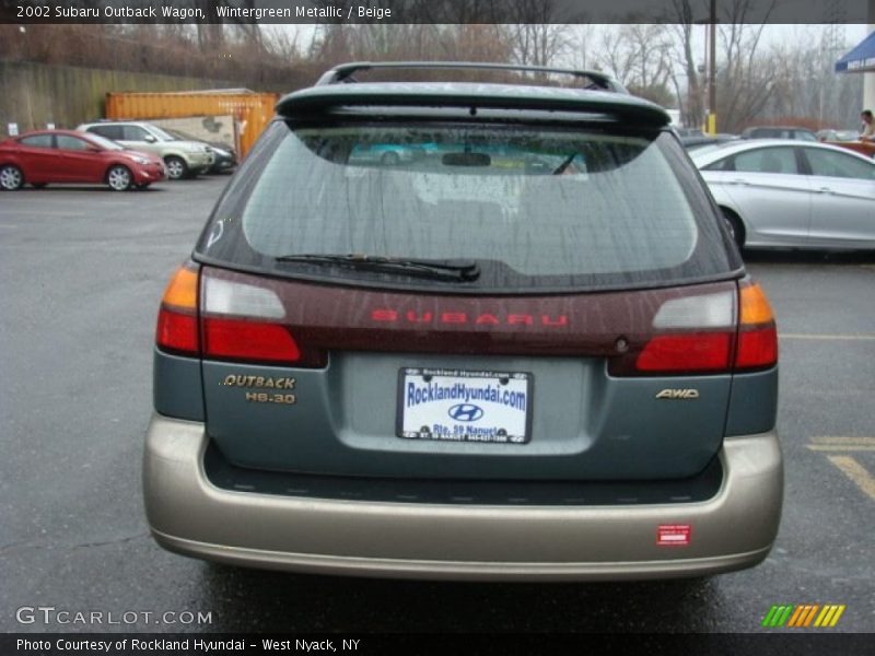 Wintergreen Metallic / Beige 2002 Subaru Outback Wagon