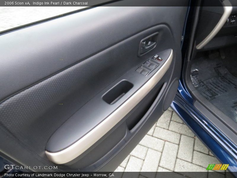 Indigo Ink Pearl / Dark Charcoal 2006 Scion xA