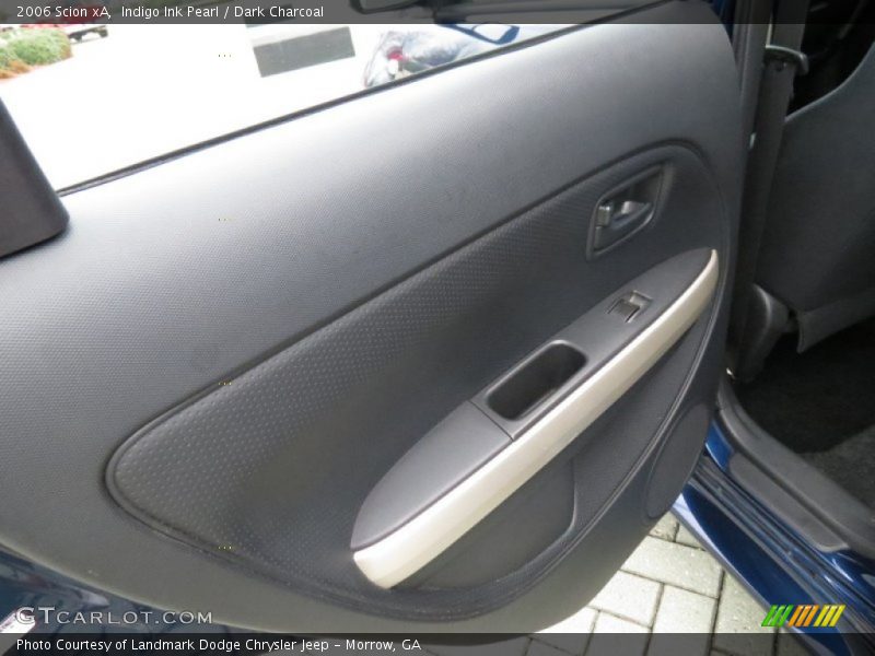 Indigo Ink Pearl / Dark Charcoal 2006 Scion xA