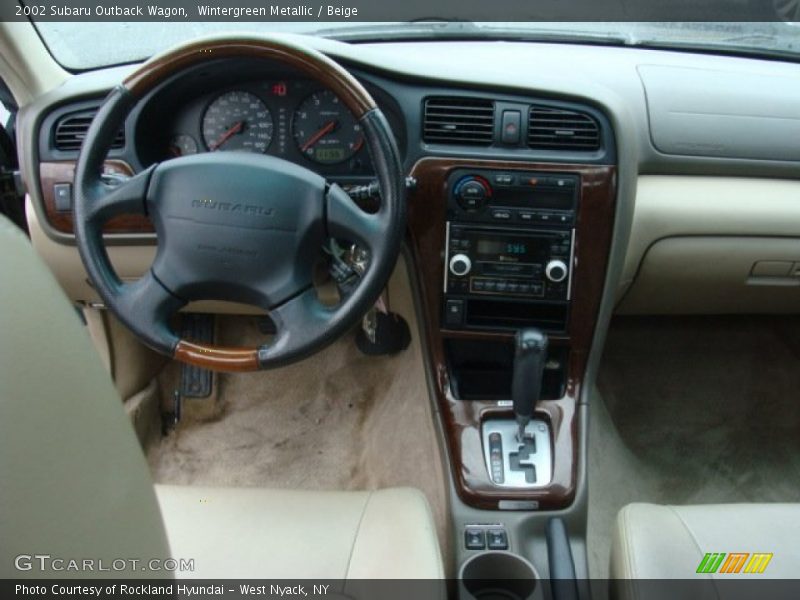 Wintergreen Metallic / Beige 2002 Subaru Outback Wagon