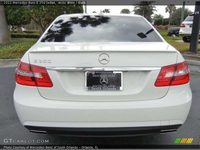 Arctic White / Black 2011 Mercedes-Benz E 350 Sedan