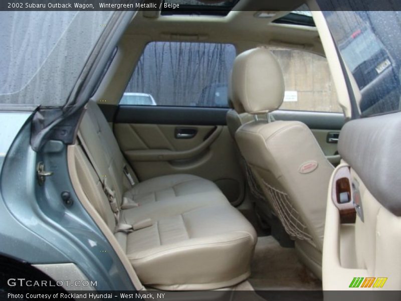 Wintergreen Metallic / Beige 2002 Subaru Outback Wagon