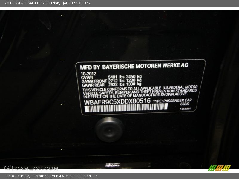 Jet Black / Black 2013 BMW 5 Series 550i Sedan