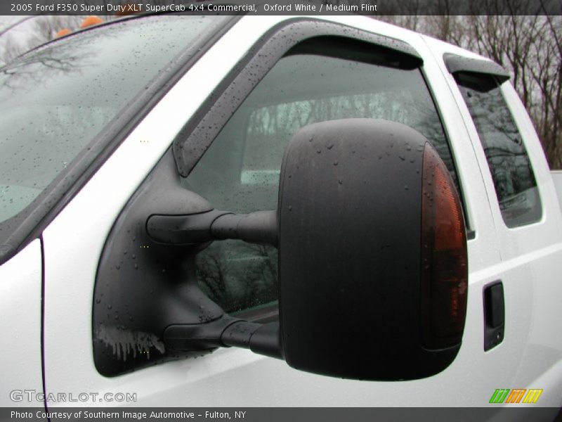 Oxford White / Medium Flint 2005 Ford F350 Super Duty XLT SuperCab 4x4 Commercial