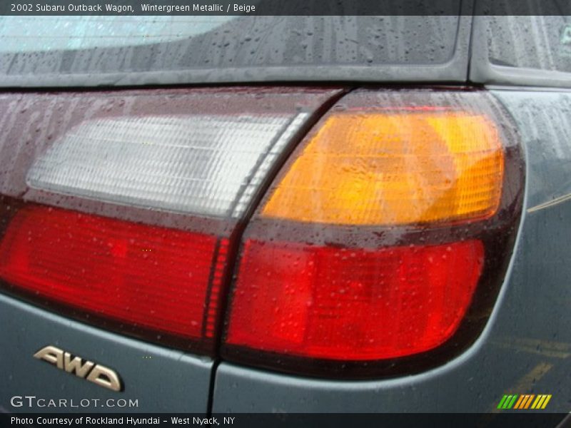 Wintergreen Metallic / Beige 2002 Subaru Outback Wagon