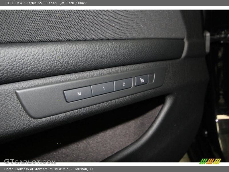 Jet Black / Black 2013 BMW 5 Series 550i Sedan