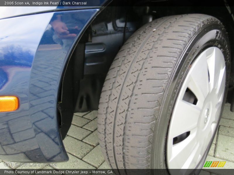 Indigo Ink Pearl / Dark Charcoal 2006 Scion xA