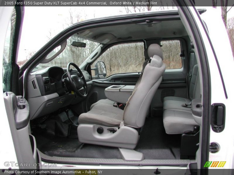  2005 F350 Super Duty XLT SuperCab 4x4 Commercial Medium Flint Interior