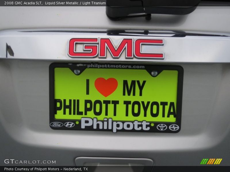 Liquid Silver Metallic / Light Titanium 2008 GMC Acadia SLT