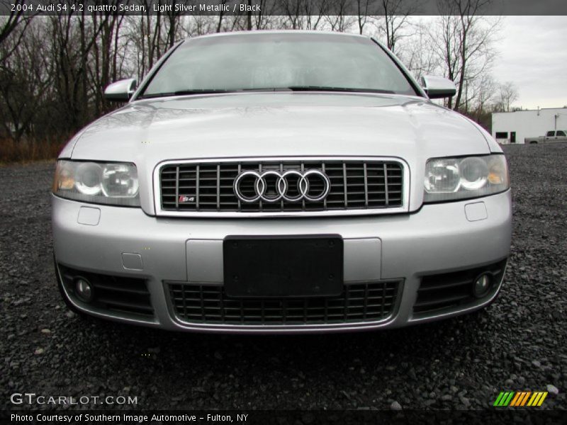 Light Silver Metallic / Black 2004 Audi S4 4.2 quattro Sedan