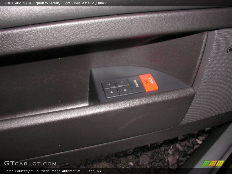 Light Silver Metallic / Black 2004 Audi S4 4.2 quattro Sedan