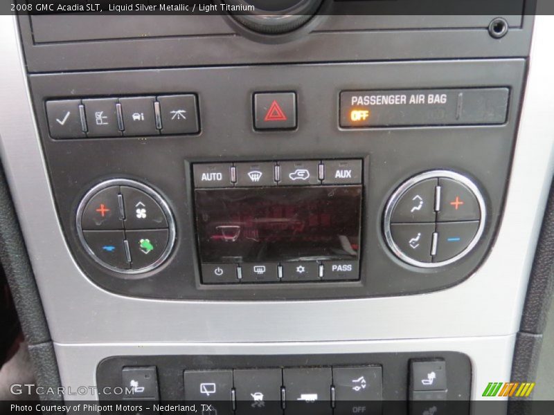 Liquid Silver Metallic / Light Titanium 2008 GMC Acadia SLT