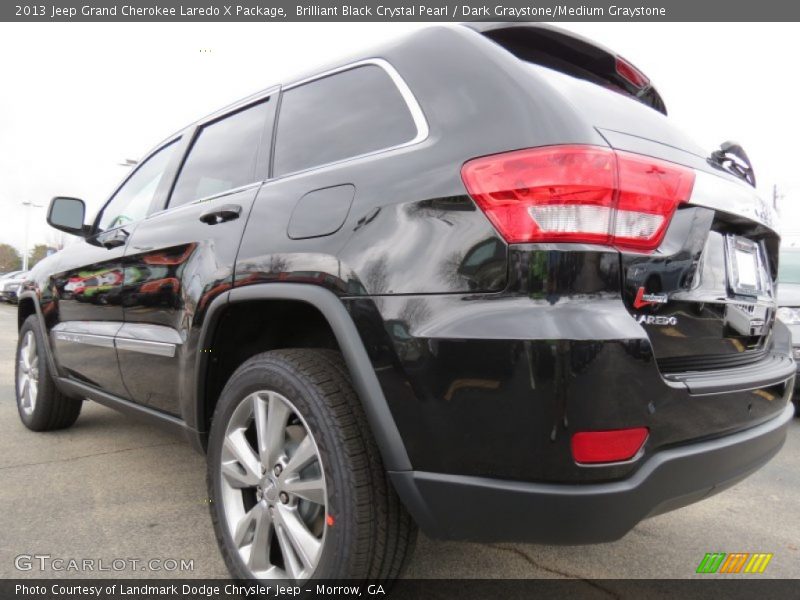 Brilliant Black Crystal Pearl / Dark Graystone/Medium Graystone 2013 Jeep Grand Cherokee Laredo X Package