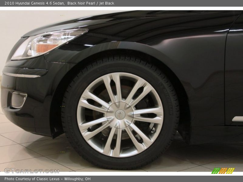  2010 Genesis 4.6 Sedan Wheel