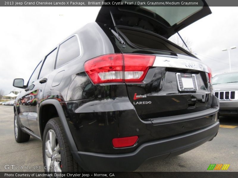 Brilliant Black Crystal Pearl / Dark Graystone/Medium Graystone 2013 Jeep Grand Cherokee Laredo X Package