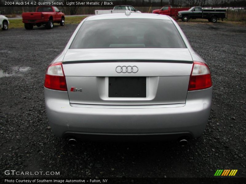 Light Silver Metallic / Black 2004 Audi S4 4.2 quattro Sedan