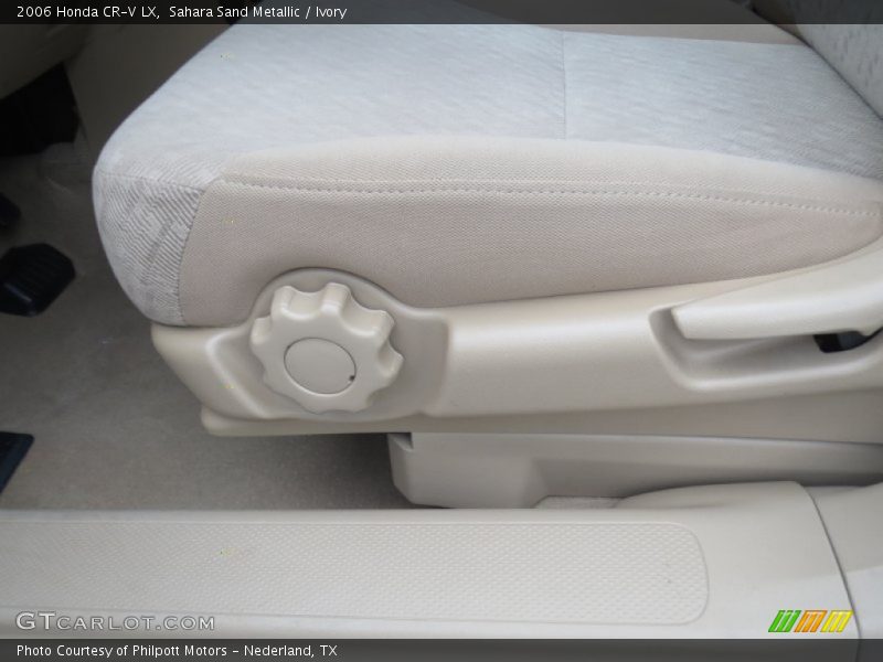 Sahara Sand Metallic / Ivory 2006 Honda CR-V LX