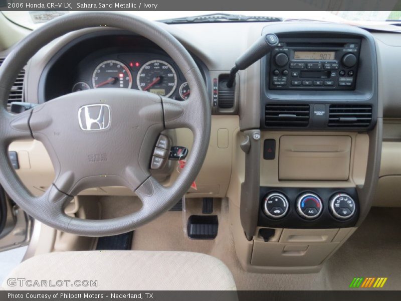 Dashboard of 2006 CR-V LX