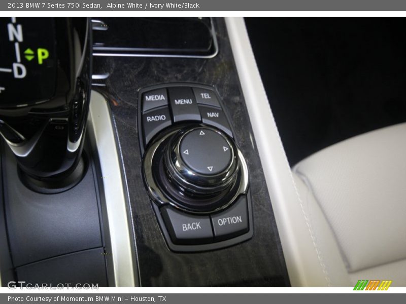 Alpine White / Ivory White/Black 2013 BMW 7 Series 750i Sedan