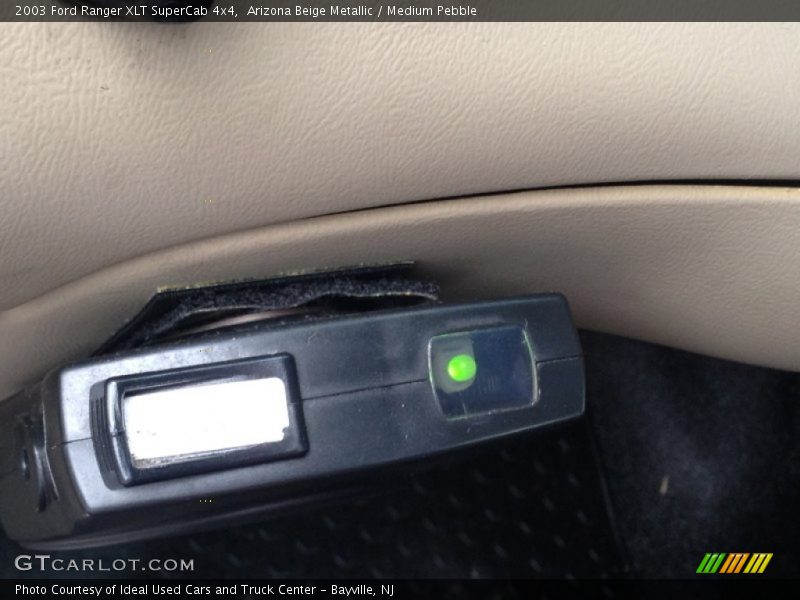Arizona Beige Metallic / Medium Pebble 2003 Ford Ranger XLT SuperCab 4x4