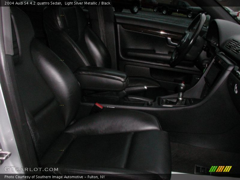 Light Silver Metallic / Black 2004 Audi S4 4.2 quattro Sedan