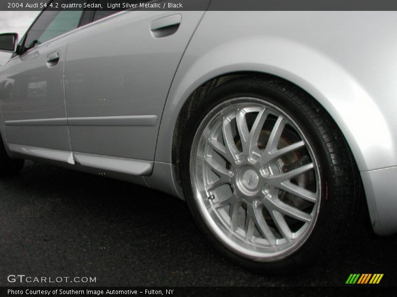 Light Silver Metallic / Black 2004 Audi S4 4.2 quattro Sedan