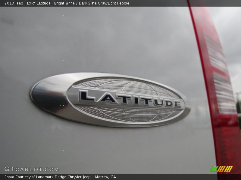 Bright White / Dark Slate Gray/Light Pebble 2013 Jeep Patriot Latitude