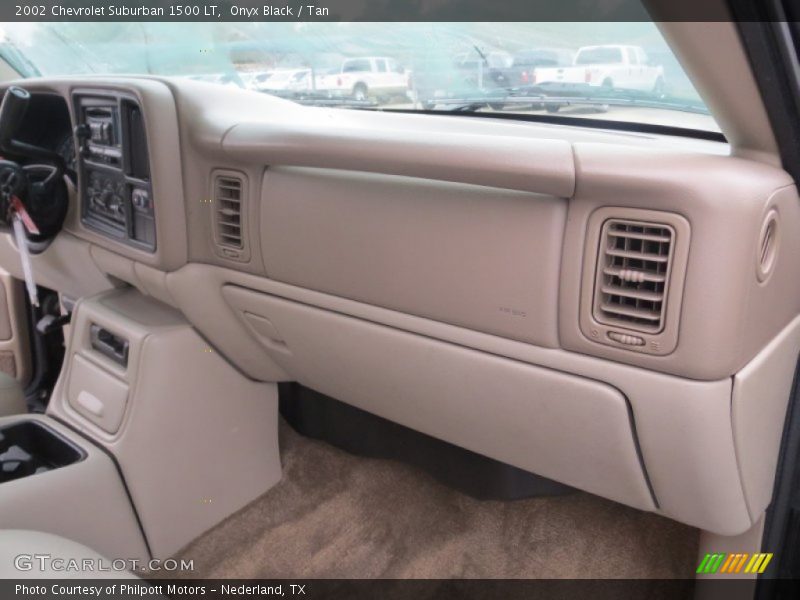 Onyx Black / Tan 2002 Chevrolet Suburban 1500 LT