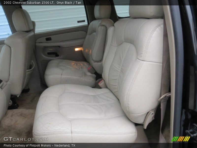 Onyx Black / Tan 2002 Chevrolet Suburban 1500 LT