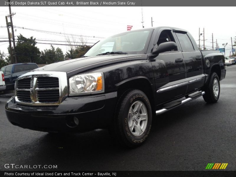 Brilliant Black / Medium Slate Gray 2006 Dodge Dakota SLT Quad Cab 4x4