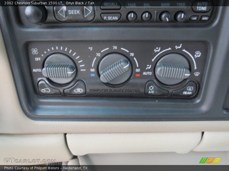 Onyx Black / Tan 2002 Chevrolet Suburban 1500 LT