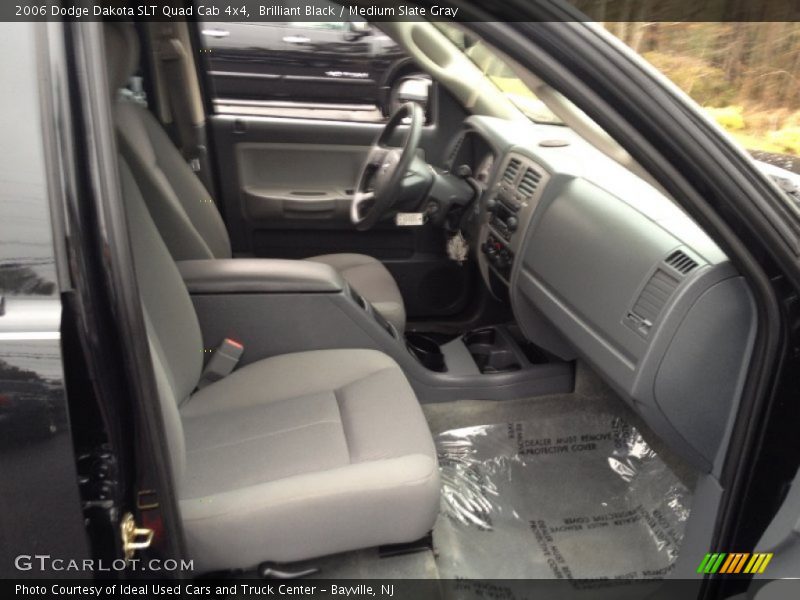 Brilliant Black / Medium Slate Gray 2006 Dodge Dakota SLT Quad Cab 4x4