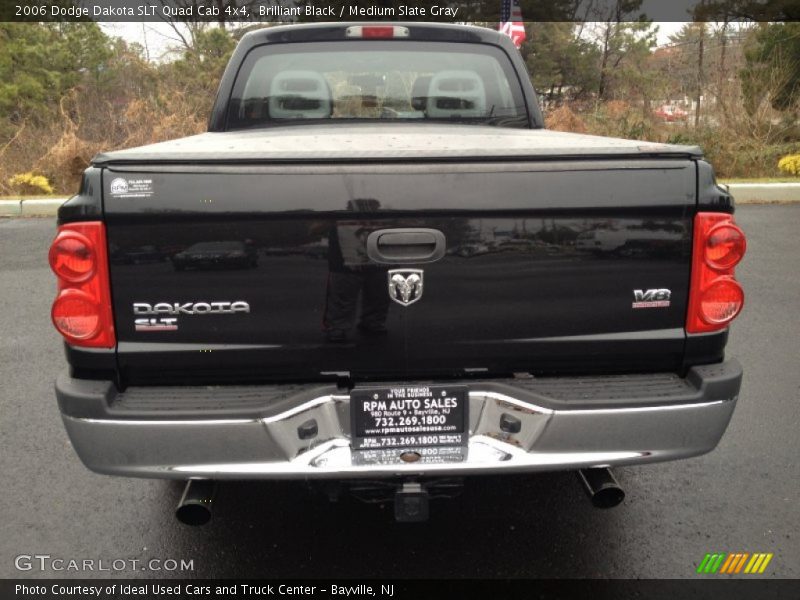 Brilliant Black / Medium Slate Gray 2006 Dodge Dakota SLT Quad Cab 4x4