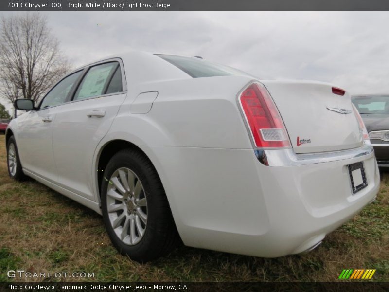 Bright White / Black/Light Frost Beige 2013 Chrysler 300