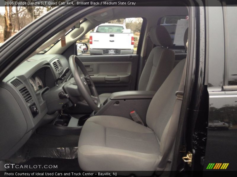 Brilliant Black / Medium Slate Gray 2006 Dodge Dakota SLT Quad Cab 4x4