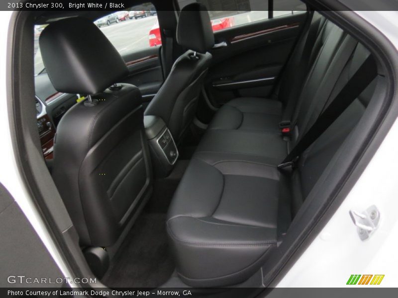 Bright White / Black 2013 Chrysler 300