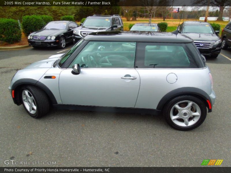Pure Silver Metallic / Panther Black 2005 Mini Cooper Hardtop